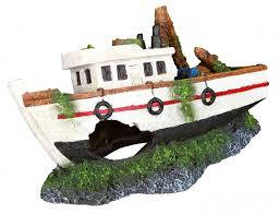 Trixie Boat Wreck - akvárium dekoráció (hajóroncs) műgyantából (15cm)