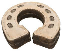 Trixixe Horseshoe Dog Toy - gyapjú/bőr játék ( patkó) kutyák részére (15cm)