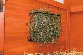 Trixie Screw-On Hay Manger - szénatartó rács - (csavarozható, tetővel)ketrecbe, kifutóba  (22x16x6) fekete